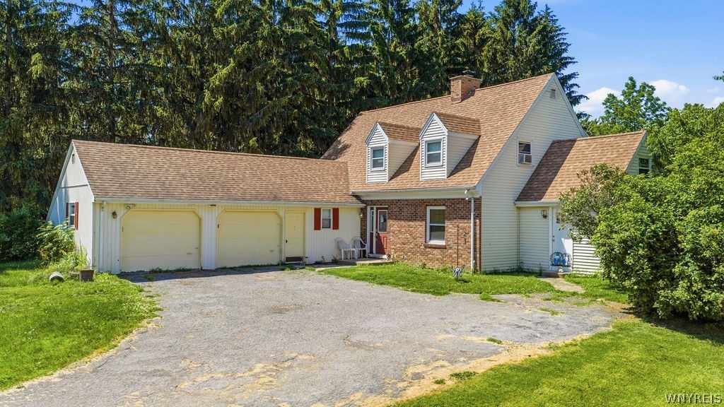 1513 Lake Rd Home For Sale